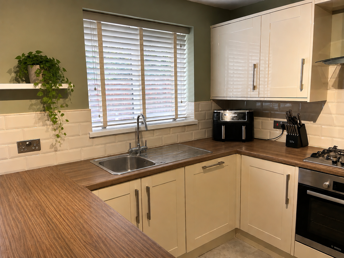 Light Wood Venetian Blinds in Hull Kitchen